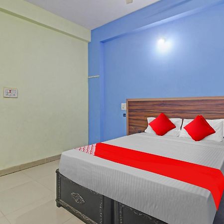 Hotel O Satya Inn Karimnagar 외부 사진
